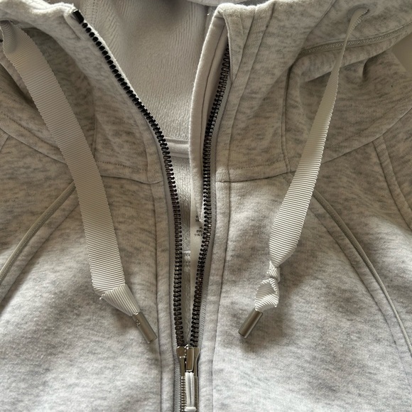 Lululemon Special Edition (Rare) Holiday Velour Lined Scuba Hoodie - Picture 4 of 10